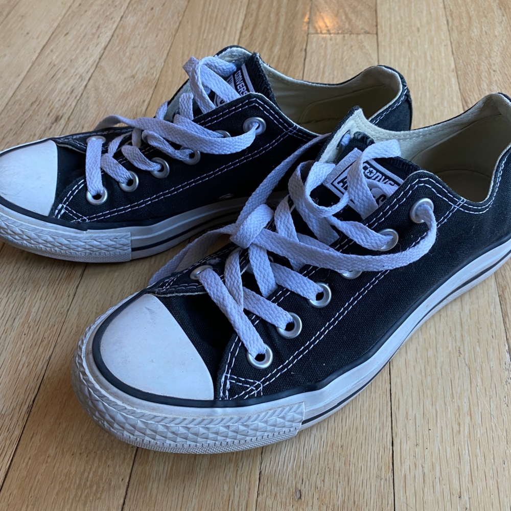 Converse all-stars unisex low top shoe m4.5/w6.5 in black